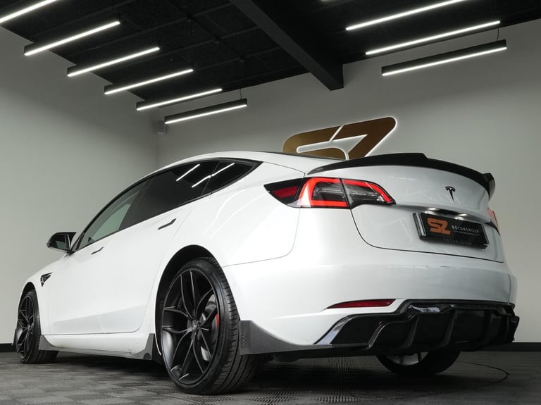 2019 Tesla Model 3 Long Range AWD 4dr Auto SALOON ELECTRIC Automatic