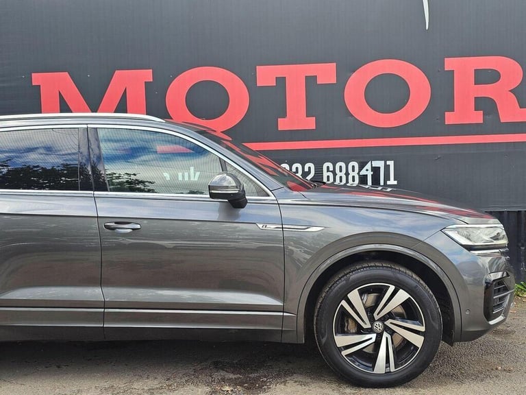 2019 Volkswagen Touareg 3.0 V6 TSI 4Motion R-Line Tech 5dr Tip Auto ESTATE PETROL Automatic