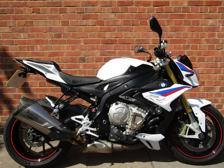 image for BMW S 1000 R SPORT HP , ONE FORMER KEEPER, FULL SERVICE HISTORY, Tracker fitted.