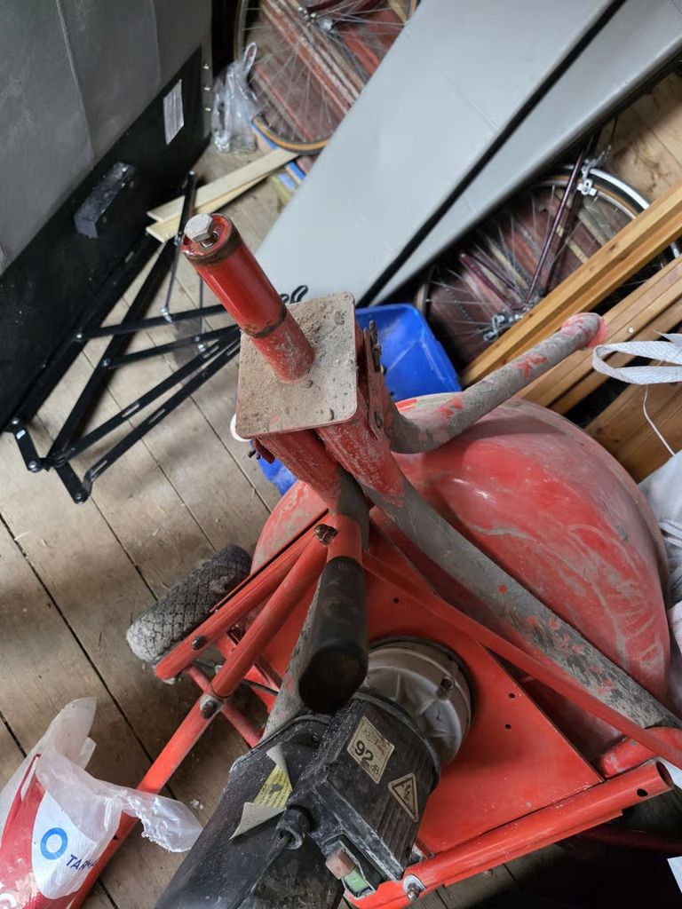 Kingfisher NBB553BEQ Electric Concrete Mixer