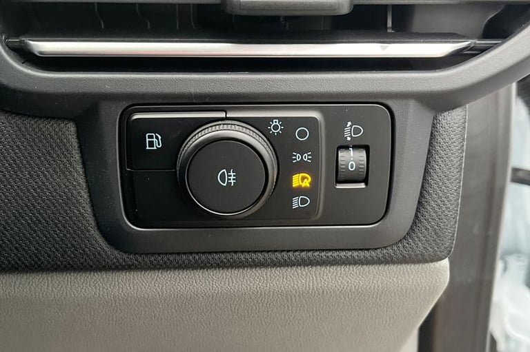 2025 Ford Tourneo Custom 2.5 PHEV 232ps H1 Titanium 8 seater Auto MPV PETROL/ELECTRIC Automatic