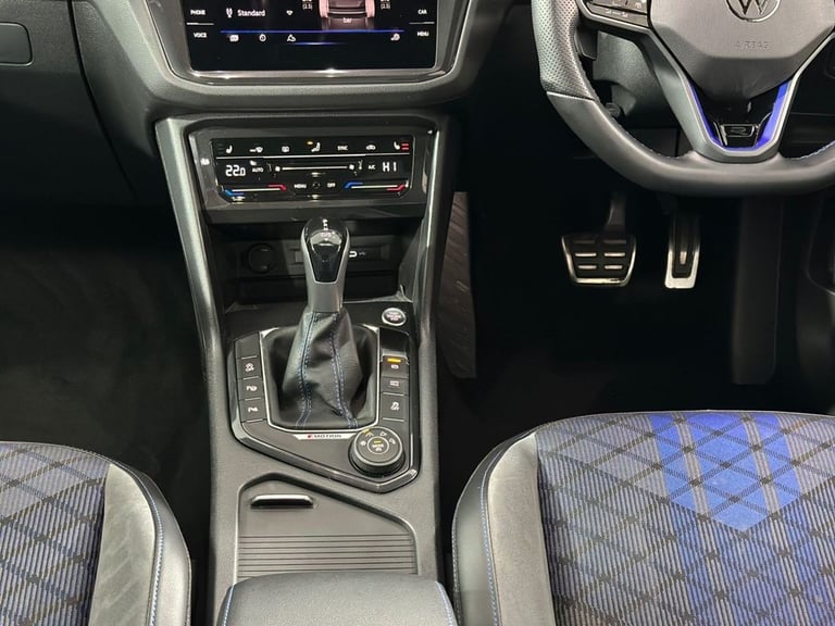 2021 71 VOLKSWAGEN TIGUAN 2.0 TSI R SUV 5DR PETROL DSG 4MOTION EURO 6 (S/S) (320