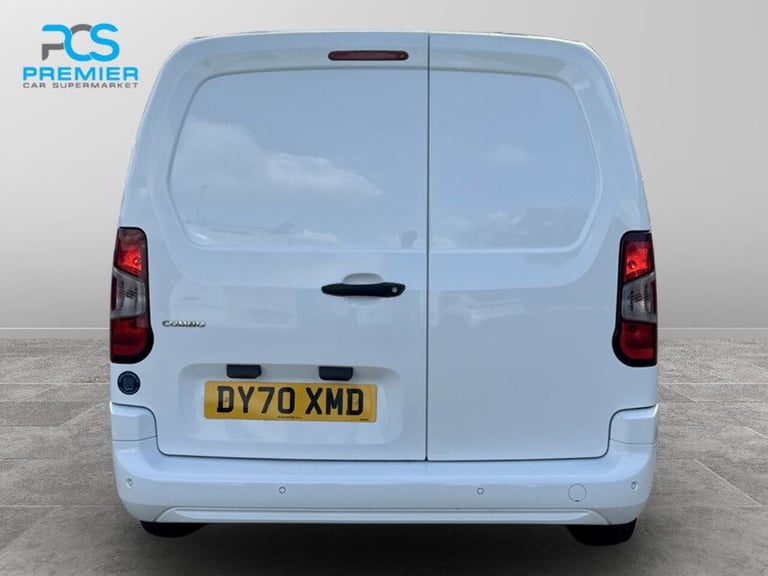 2020 Vauxhall Combo 2300 1.5 Turbo D 100ps H1 Sportive Van PANEL VAN DIESEL Manual