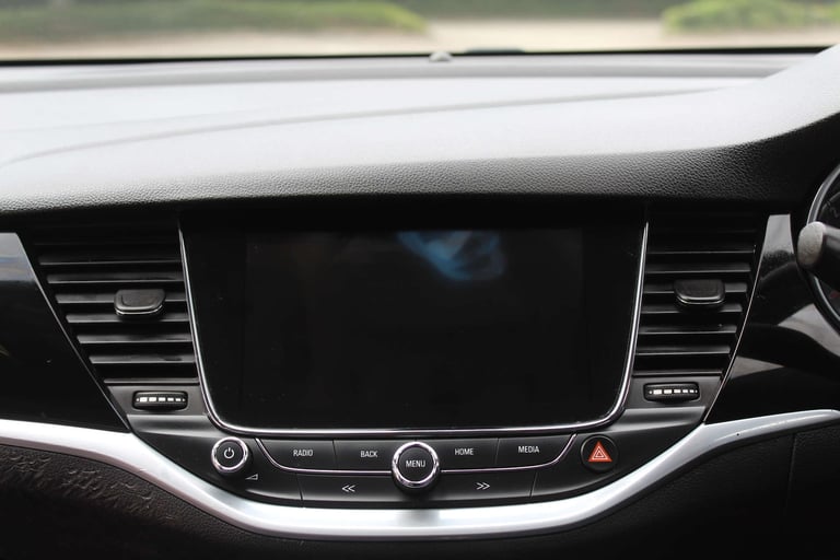 2016 Vauxhall Astra 1.6 Astra Elite Nav CDTi Auto 5dr Estate Diesel Automatic
