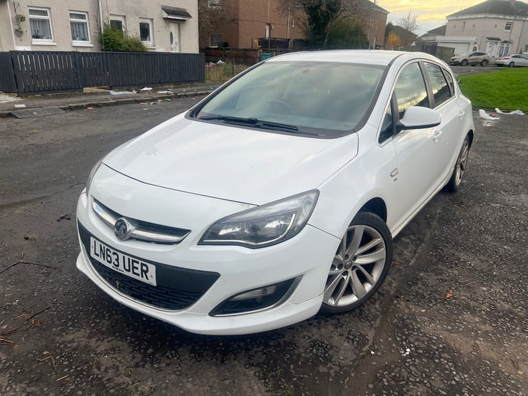 Vauxhall, ASTRA, Hatchback, 2013, Manual, 1598 (cc), 5 doors