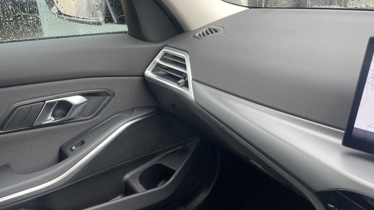 2025 BMW 3 Series 330e 22.3 kWh Sport 4dr Step Auto Saloon Plug-In Hy Automatic