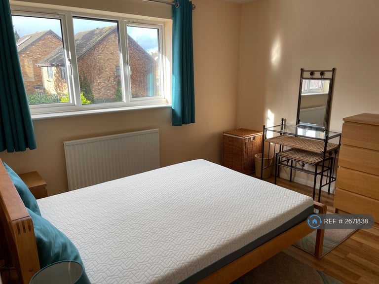 2 bedroom house in Clayhanger, Guildford, GU4 (2 bed) (#2671838)