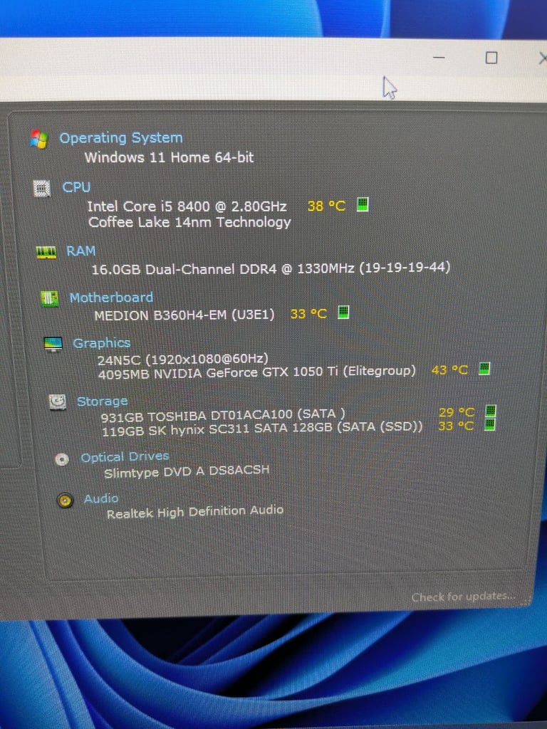 GAMING PC MEDION i5 8400 GTX 1050ti 4GB 128GB NVME SSD 1TB HARD DRIVE 16GB RAM 24" MONITOR RGB GTA