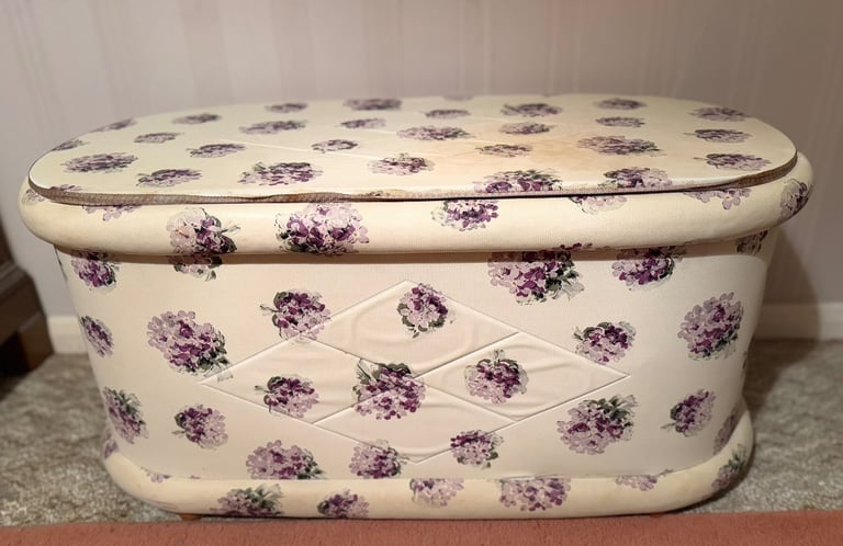 image for Vintage Ottoman 