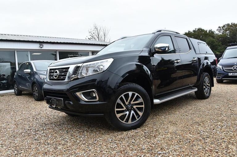2018 Nissan Navara 2.3 dCi Tekna Pickup Double Cab 4dr Diesel Auto 4WD Euro 6 (190 ps) Pickup Die...
