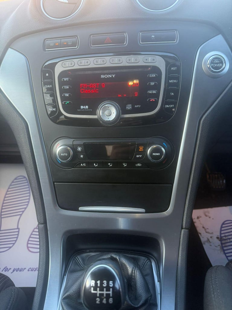 FORD MONDEO 2.0 TDCi Titanium 2012