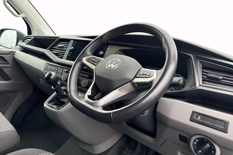 2024 Volkswagen Transporter 2.0 TDI 110 Highline Van Van Manual