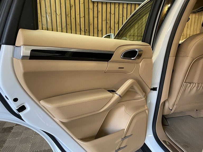 2016 Porsche Cayenne TD V8 S SUV Diesel Automatic