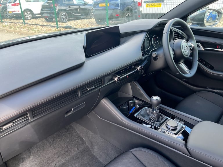  Mazda 3 2.5 E Skyactiv G Mhev Exclusive Line Hatchback 5dr Petrol Manual Euro