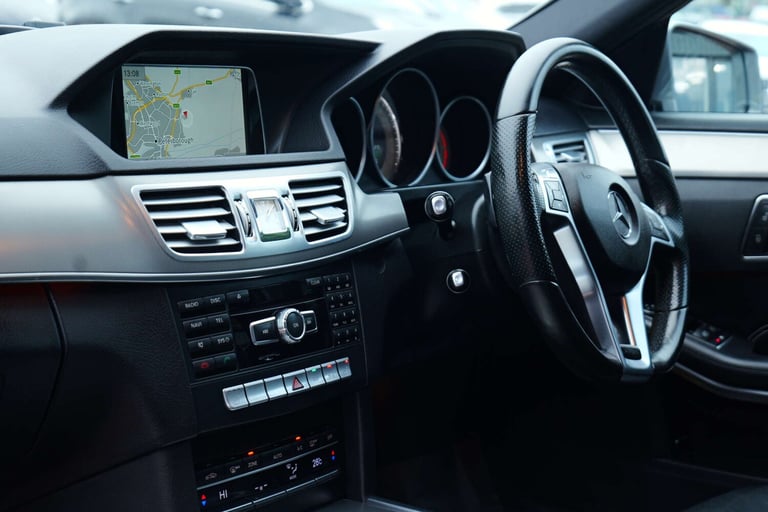 2015 Mercedes-Benz E Class 2.1 E220 AMG Line Bluetec Auto 4dr Saloon Diesel Automatic