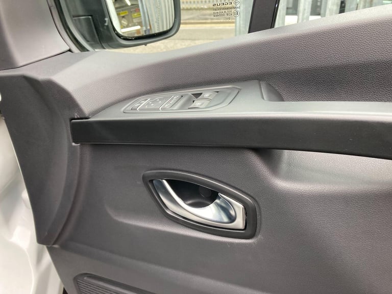 2023 Nissan Primastar 2.0 dCi 30 Tekna Panel Van 5dr Diesel Manual L1 H1 Euro 6 (s/s) (110 ps) PA...