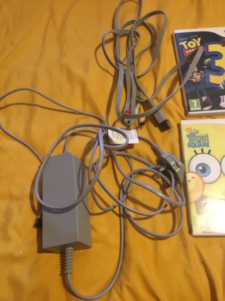 Wii console bundle,6 games,wii remote etc