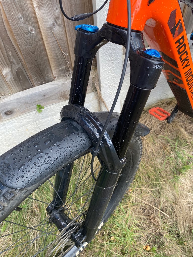 Rocky Mountain distinct a70 + Electric Bike , Excellent Condition