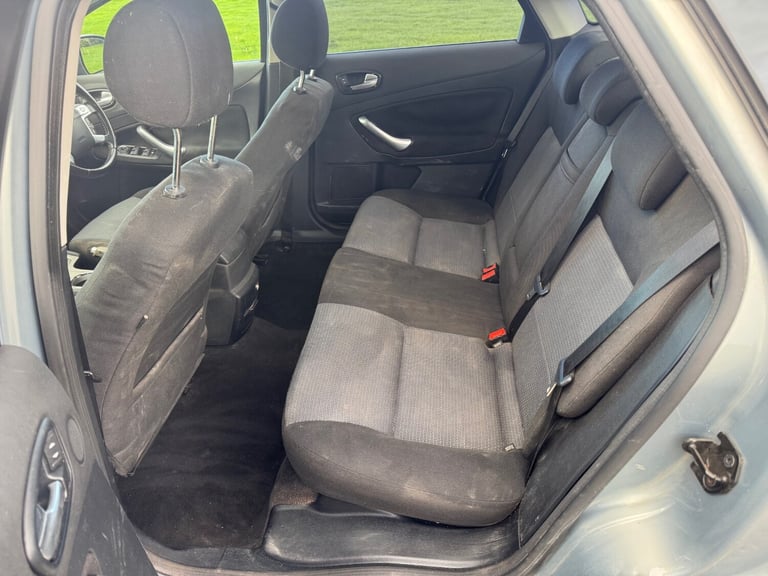 2007 Ford Mondeo 2.0 TDCi Zetec 5dr HATCHBACK Diesel Manual