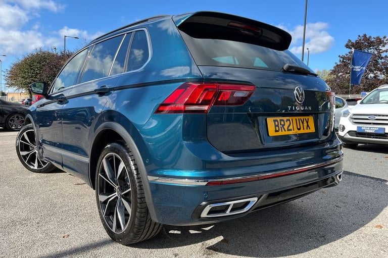 2021 Volkswagen Tiguan 2.0 TDI R-Line 5dr DSG ** Touch Screen Navigation - USB / Bluetooth Connec...