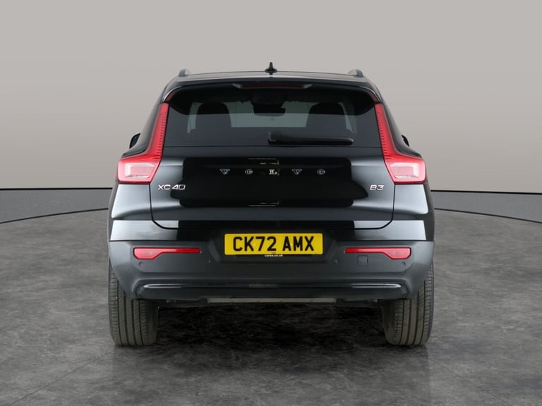 2022 Volvo XC40 2.0 B3P Plus Dark 5dr Auto ESTATE PETROL Automatic