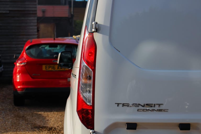 2018 Ford Transit Connect 1.5 TDCi 210 Trend L2 H1 5dr PANEL VAN Diesel Manual