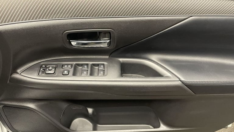 2019 69 MITSUBISHI OUTLANDER 2.0 MIVEC EXCEED SUV 5DR PETROL CVT 4WD EURO 6 (S/S