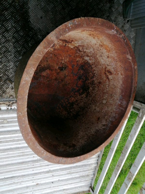 Cast Iron Whiches Couldren