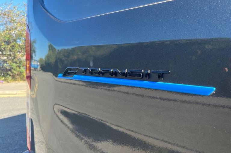 2025 Ford E-Transit 350 Trend AUTO L3 H2 LWB Medium Roof RWD 135kW 68kWh DAP, ACCELERATION CONT P...