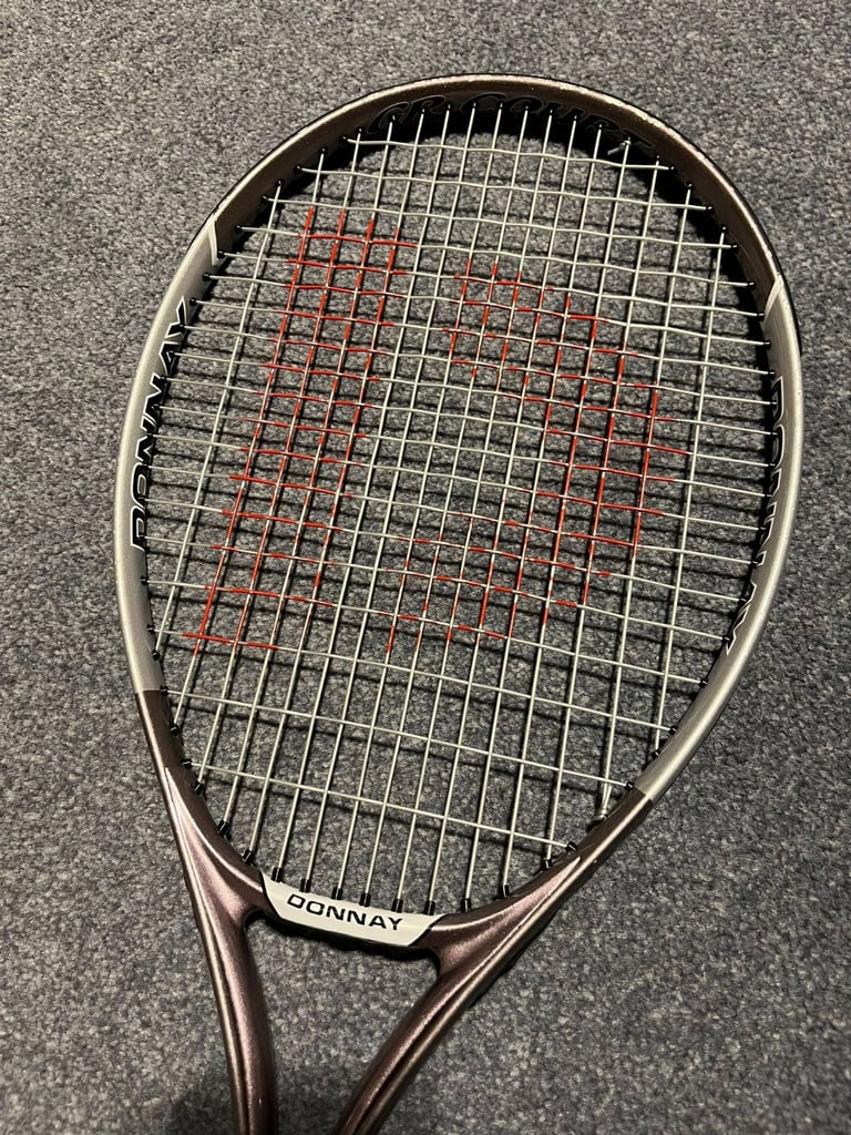 Donnay G.R. Court Adult Tennis Racket – L1 (With Cover)