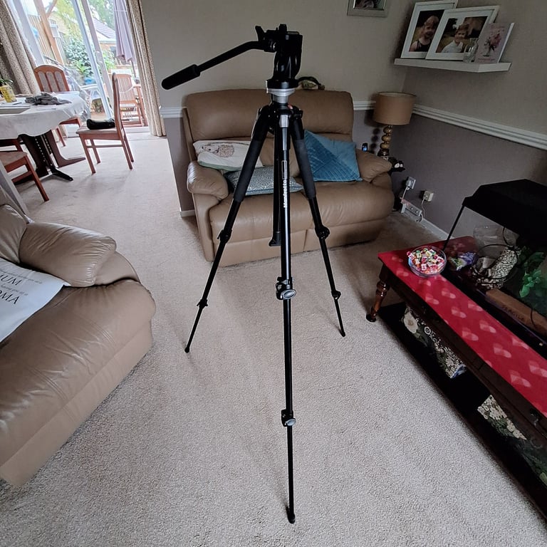 Manfrotto tripod and fluid head price drop