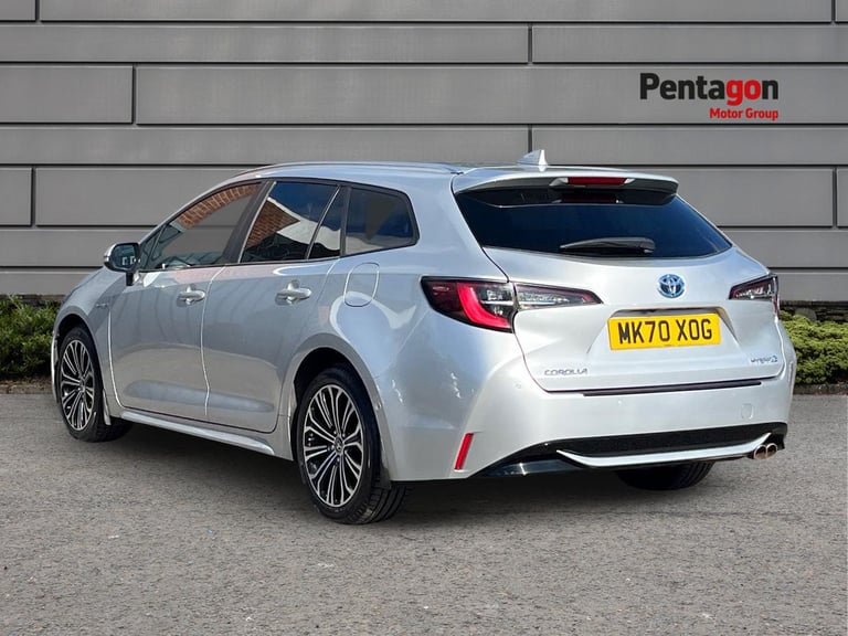 Toyota Corolla Touring Sports 2.0 Vvt H Design Touring Sports 5dr Petrol