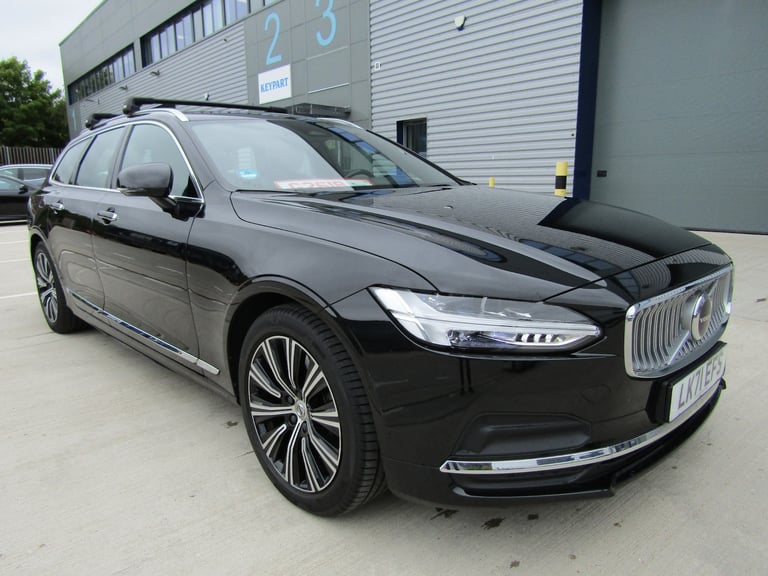 2022 Volvo V90 2.0 B4 MHEV INSCRIPTION AUTO EURO 6 (s/s) ESTATE 5DR PETROL LHD UK REG Estate Petr...