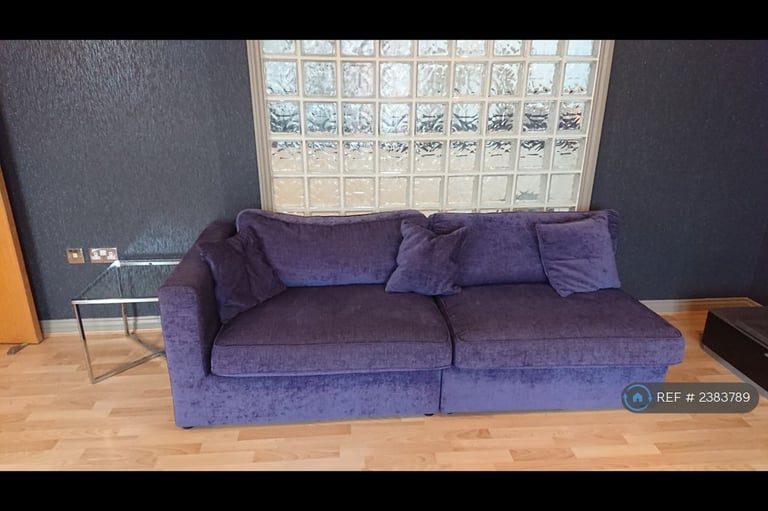 2 bedroom flat in Upper Headingley, Leeds, LS16 (2 bed) (#2383789)