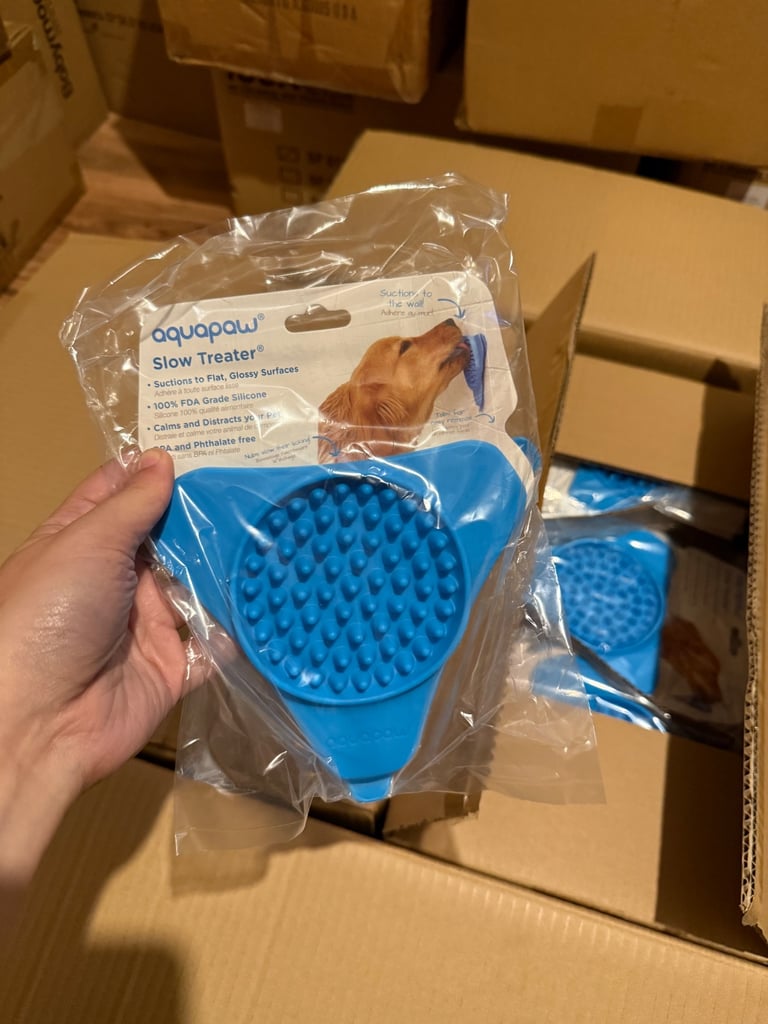 Aquapaw Slow Treater for Dogs