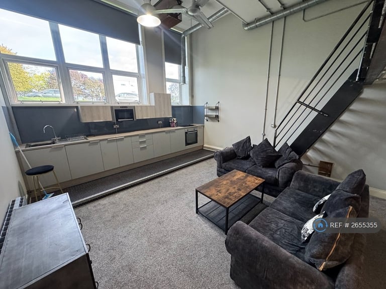 1 bedroom flat in Welch House, Hyde Park, Doncaster, DN4 (1 bed) (#2655355)