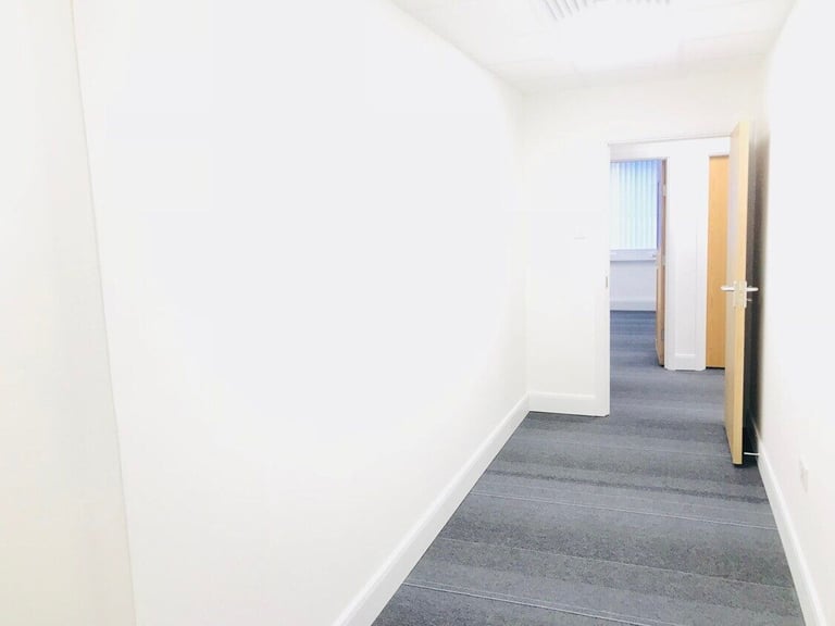 Beauty Rooms to rent in to rent in Hammersmith W6