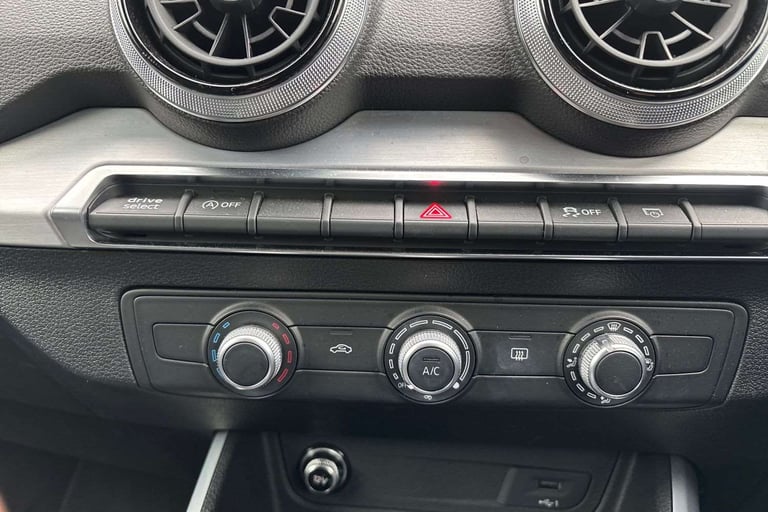 2022 Audi Q2 35 TFSI Black Edition 5dr S Tronic SUV Petrol Automatic