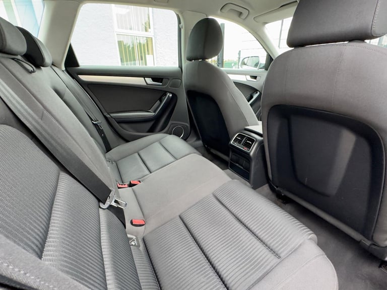 2010 Audi A4 Avant 2.0 TDI Executive SE Multitronic Euro 4 5dr ESTATE Diesel Automatic
