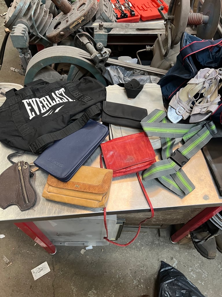 image for Job lot Bundle Sports Bags, cooler bags hand bags children’s bags rucksacks etc