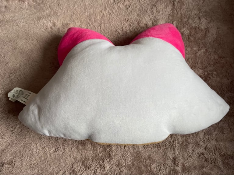 LOL Surprise Diva cushion 