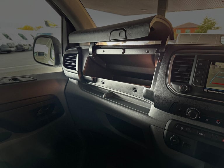 2022 Peugeot Expert 2.0 BlueHDi 1400 Asphalt Premium Standard Panel Van EAT8 MWB Euro 6 (s/s) 6 P...