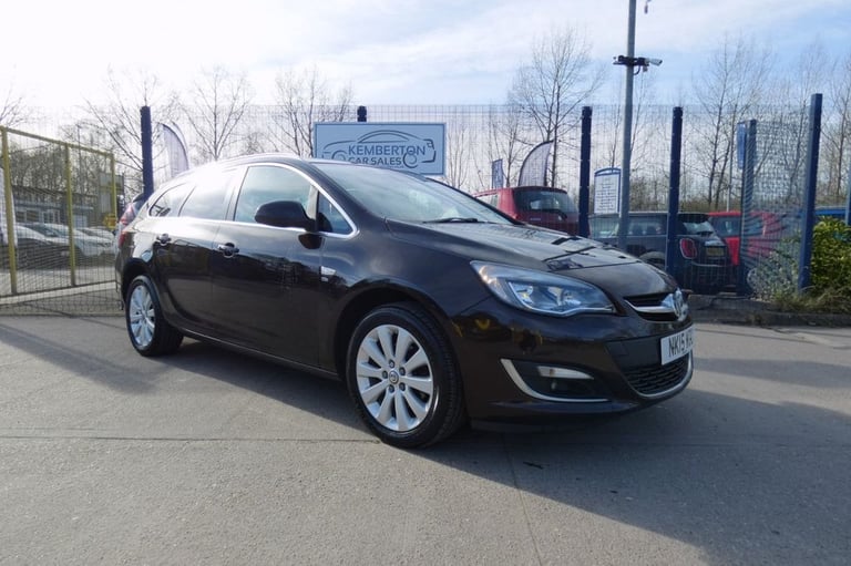 2015 Vauxhall Astra 2.0 CDTi Elite Sports Tourer 5dr Diesel Manual Euro 5 (s/s) (165 ps) Estate D...