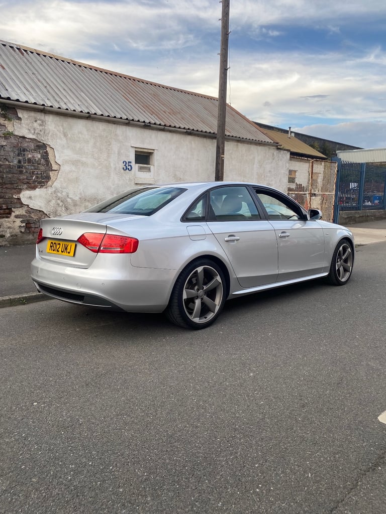 Audi, A4, Saloon, 2012, Semi-Auto, 1968 (cc), 4 doors