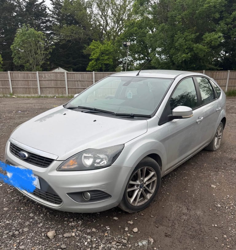 Ford focus 2010 silver 1.6 braking all parts 