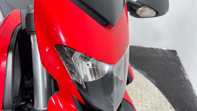 Ducati Hyperstrada 2013 12K SUPER NAKED SUPERMOTO WARRANTY MOT SERVICED 821CC