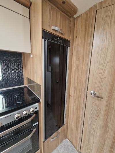 2022 Swift Challenger 480 Used Caravan
