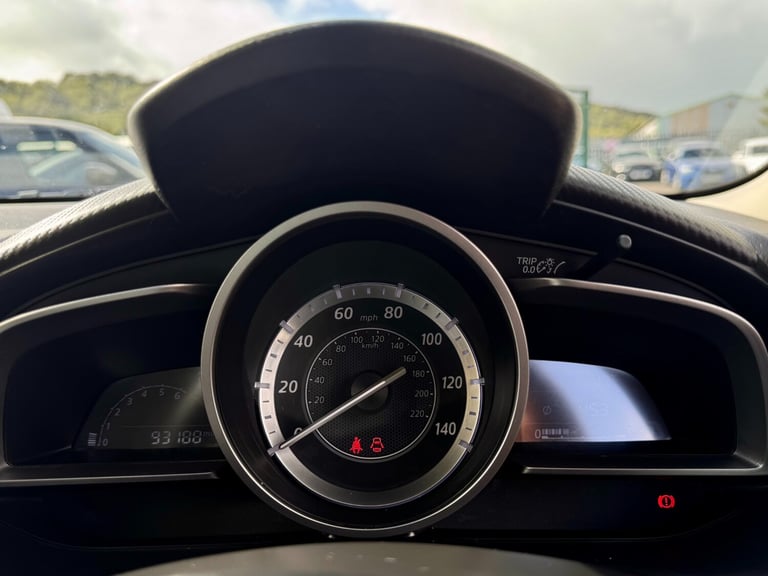 2015 Mazda Mazda2 1.5 SE-L 5dr HATCHBACK Petrol Manual