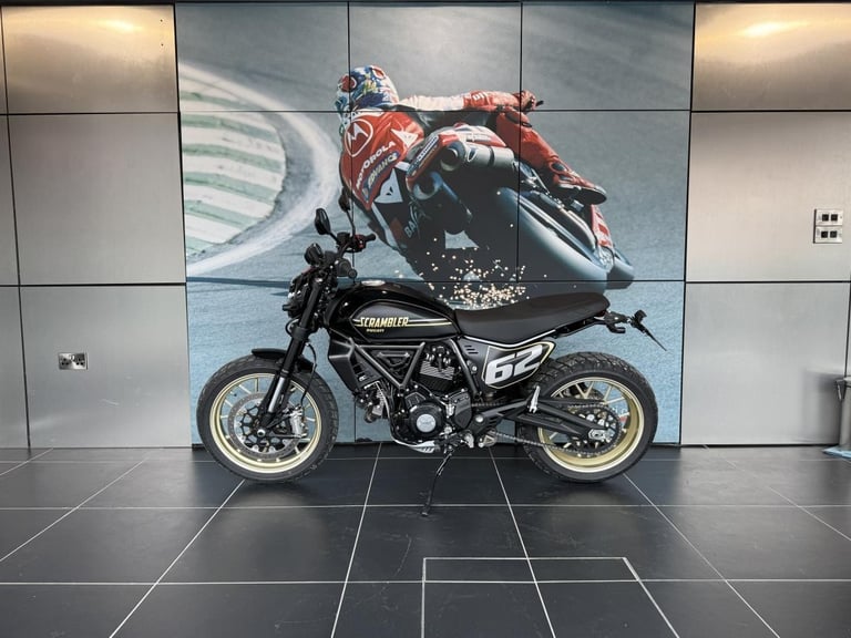 DUCATI SCRAMBLER FULL THROTTLE