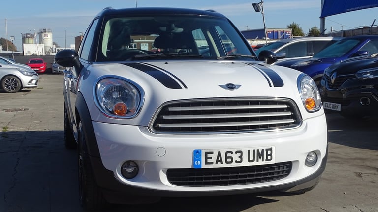 image for MINI COUNTRYMAN 1.6 Cooper D Countryman White Manual Diesel 2013